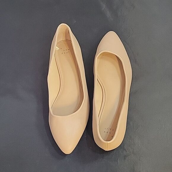 A.NEW DAY POINTED TOE SLIP-ON WOMEN"S FLAT SHOE - Picture 9 of 14